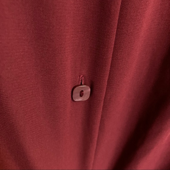 LAURA SCOTT Button Down Deep Red Burgundy Long Sleeve Career Blouse Womens 14 - Picture 14 of 16